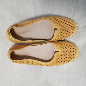 Ilse Jacobsen yellow tulip slip on size 39